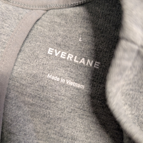 Everlane The Dream Tee Heather Gray Short Sleeve Tee Large Staple Elevated - Picture 10 of 10